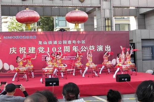 海阳市全民科学素质工作领导小组联合龙山街道公园壹号小区